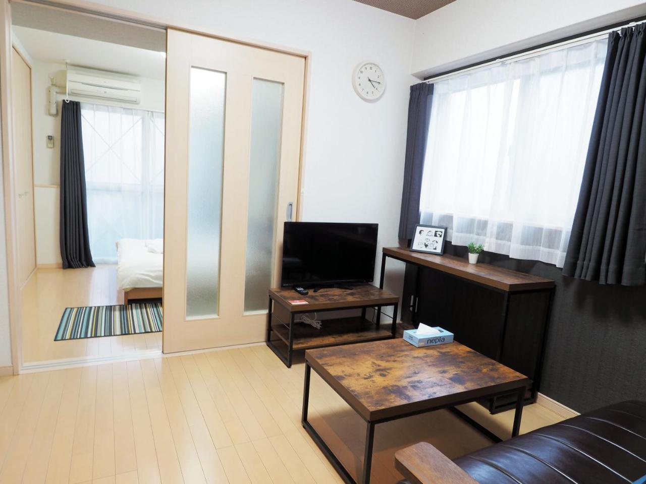 Yeah Room Zeus The Garden Osaka Exterior foto